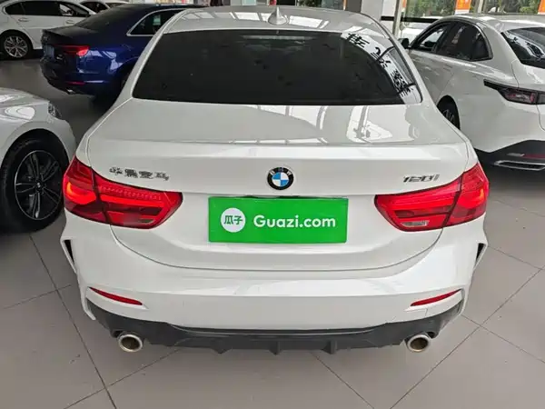 BMW 1 Series 2023