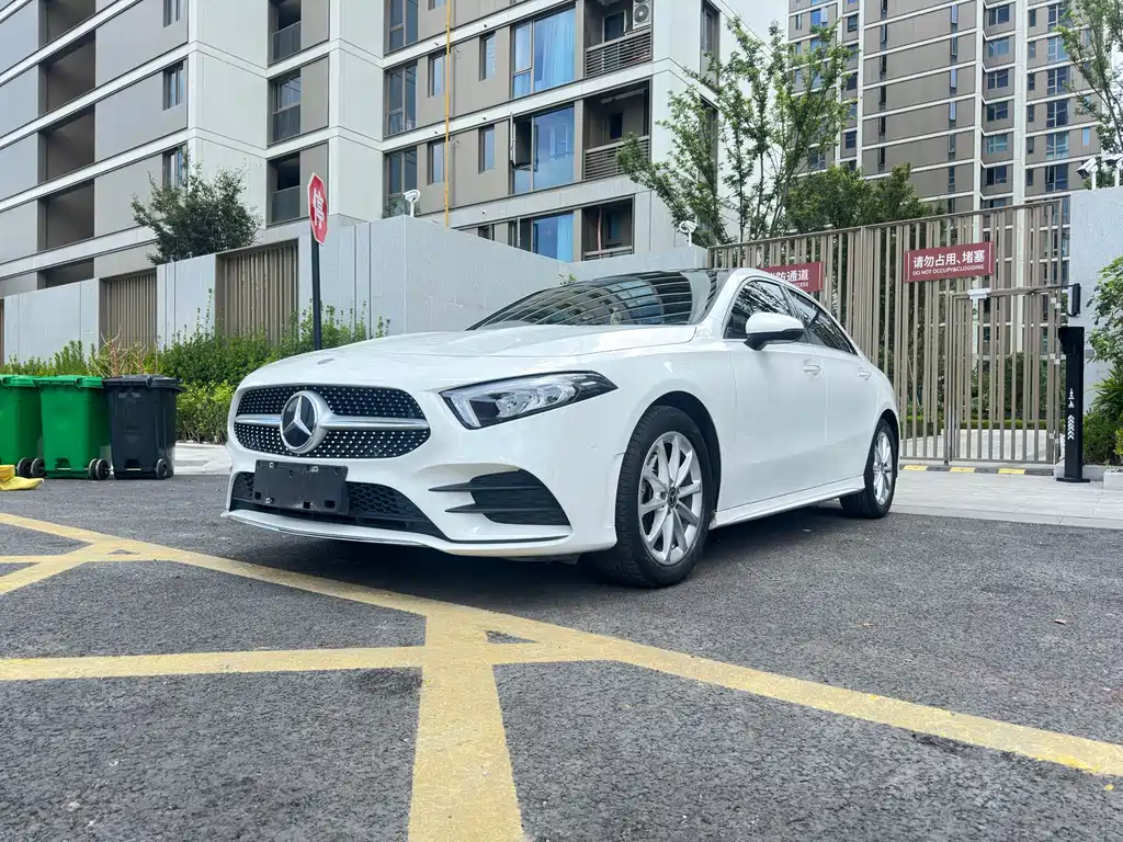 Mercedes-Benz A-Class 2021