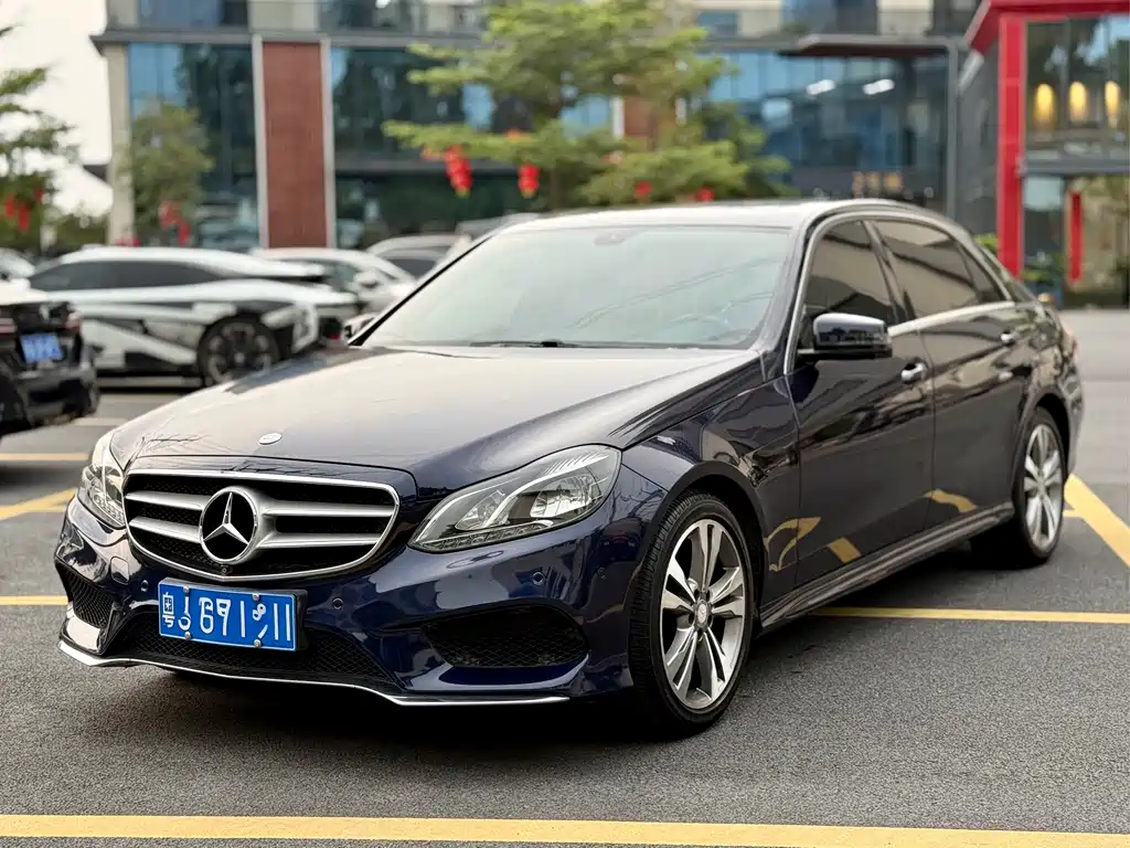 Mercedes-Benz E-Class 2015 — фото 1