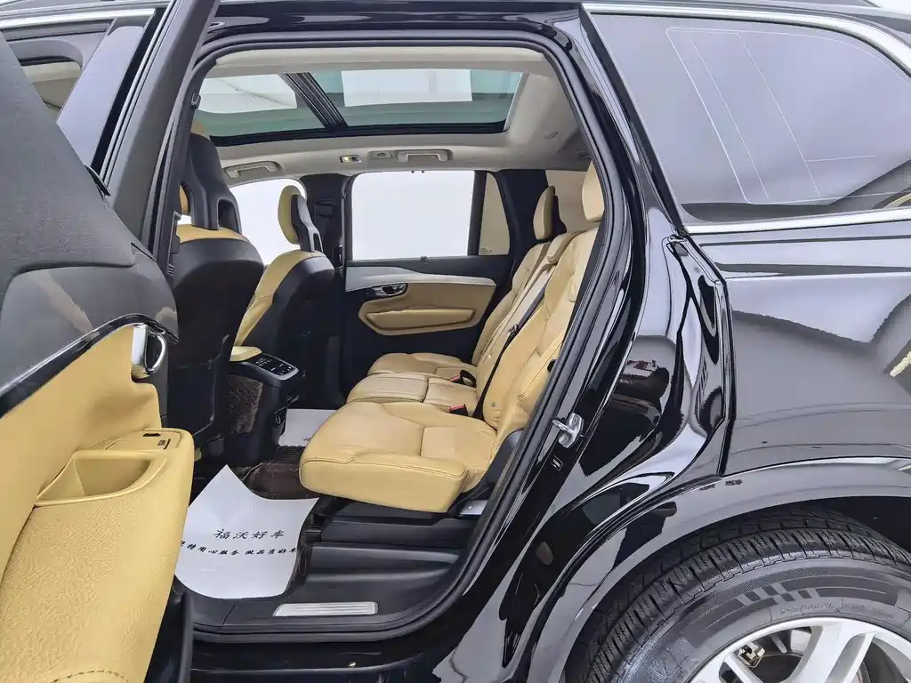 Volvo XC90 2016 — фото 14