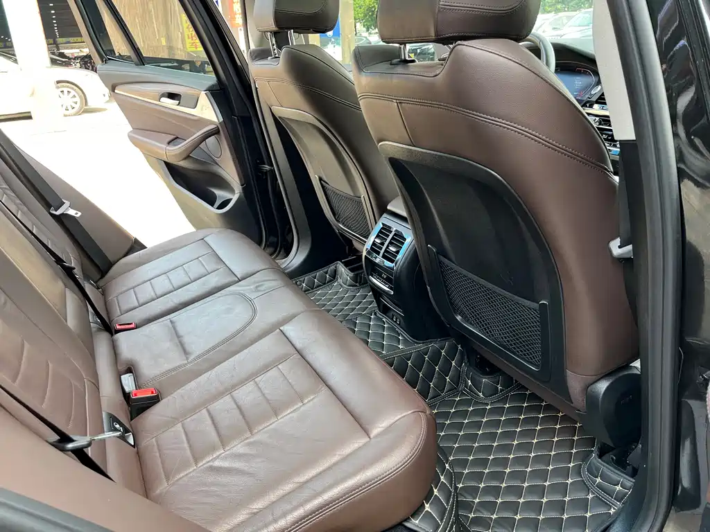 BMW X3 2021 — фото 12