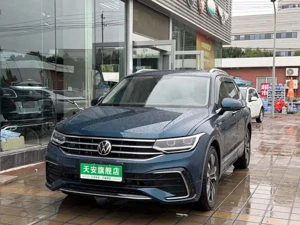 Volkswagen Tiguan L 2022