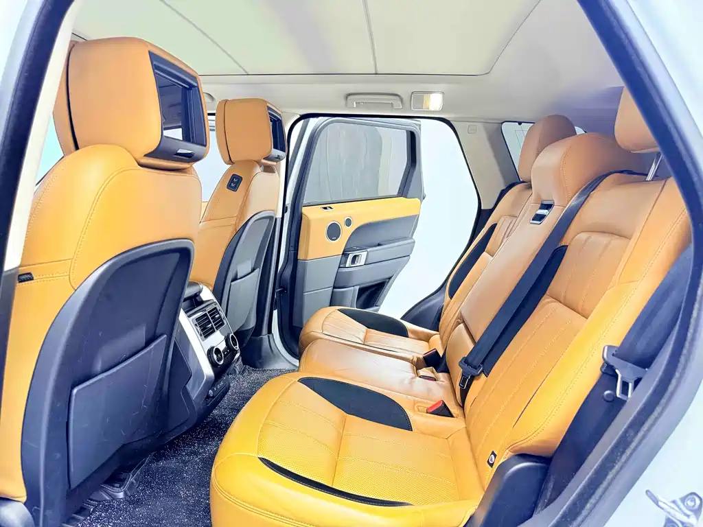 Land Rover Sport 2019 — фото 9