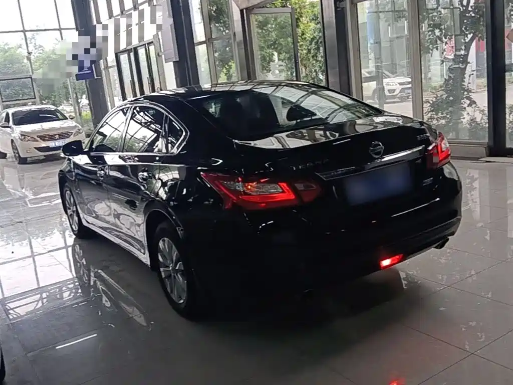 Nissan Teana 2018 — фото 5