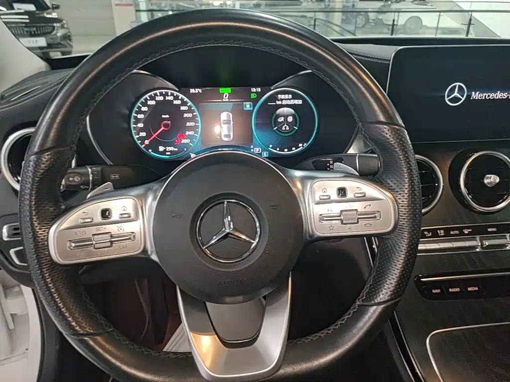 Mercedes-Benz C-Class 2021 — фото 11