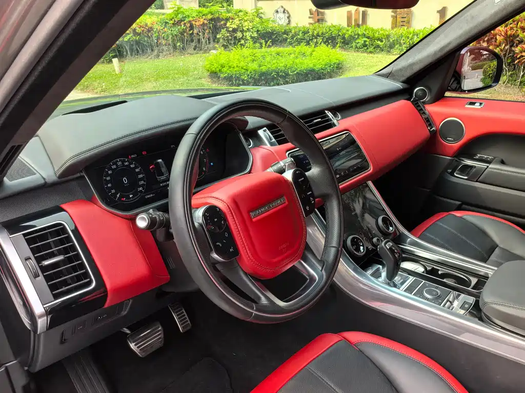 Land Rover Range Rover Sport 2018 — фото 12