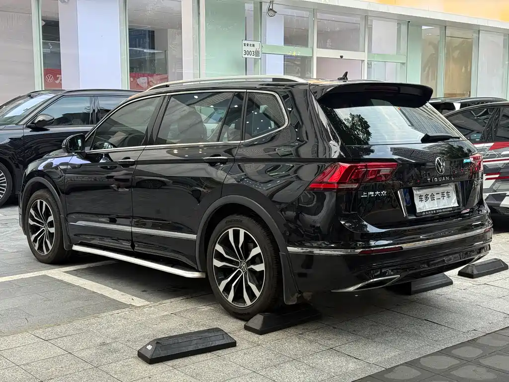 Volkswagen Tiguan L 2020 — фото 4