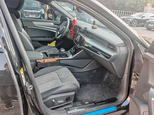 Audi A6L 2024