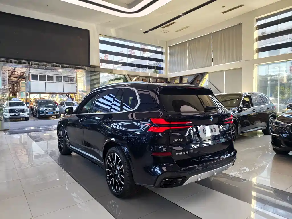 BMW X5 2024 — фото 15