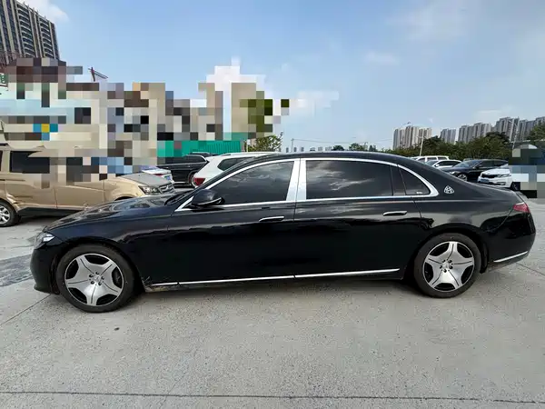 Mercedes-Benz Maybach S-Class 2024