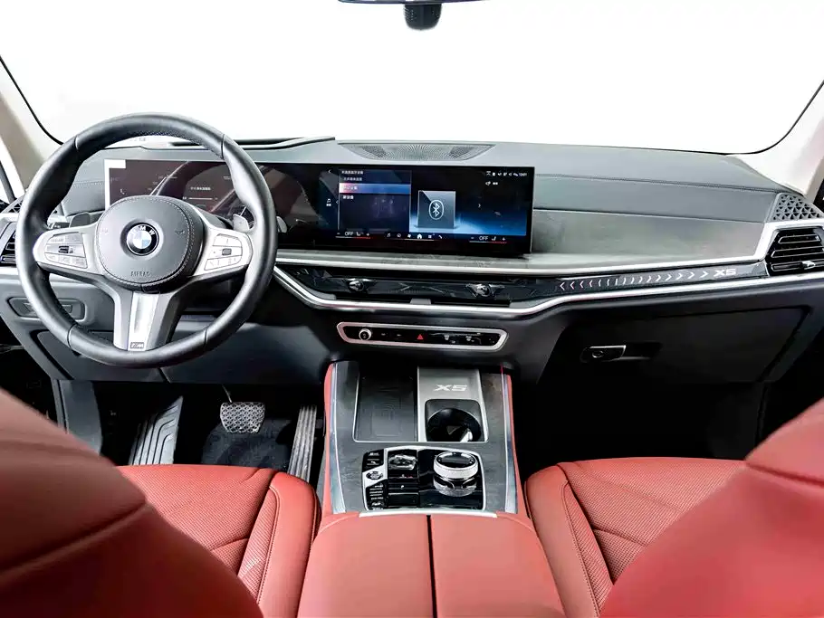 BMW X5 2025 — фото 14