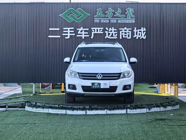 Volkswagen Tiguan 2012
