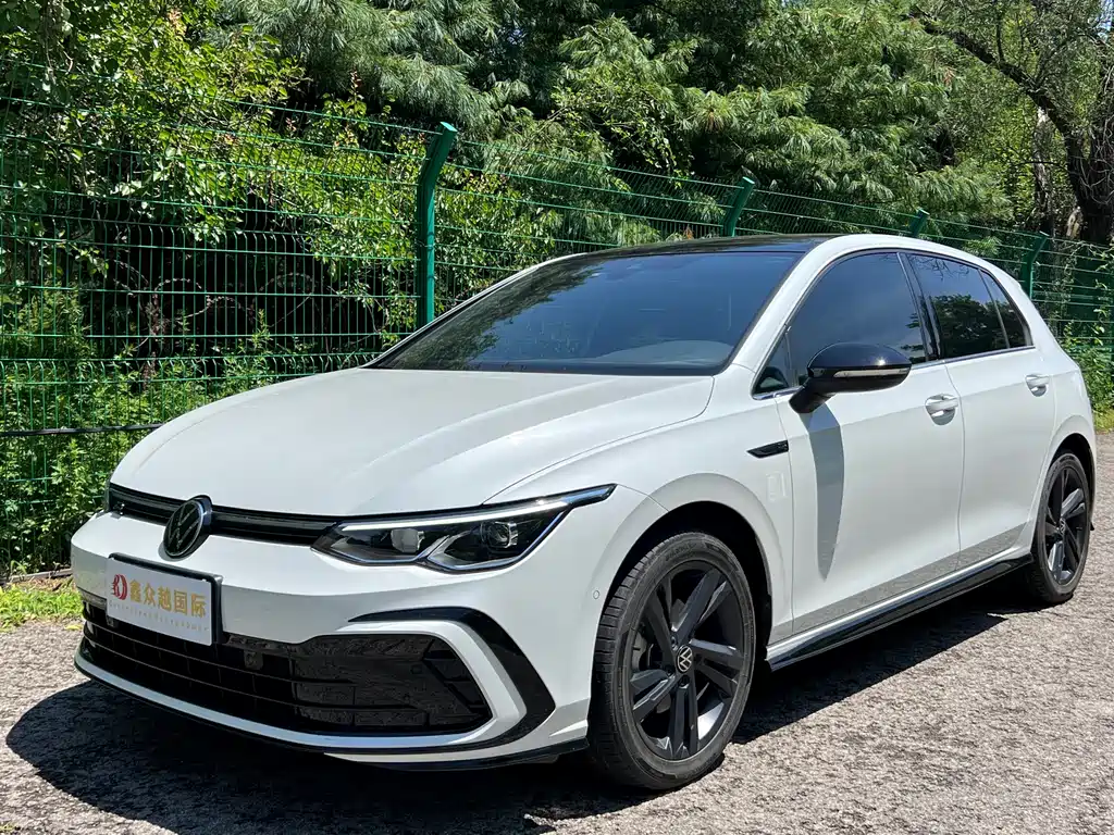 Volkswagen Golf 2022