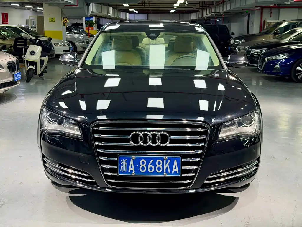 Audi A8 2011