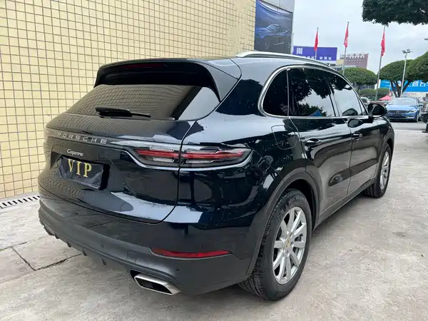 Porsche Cayenne 2020