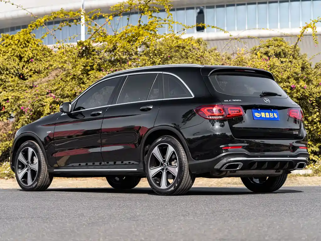Mercedes-Benz GLC 2022 — фото 5