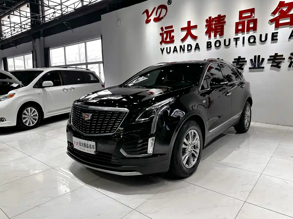 Cadillac XT5 2020 — фото 1