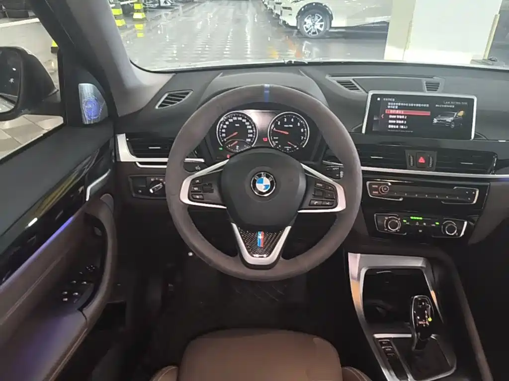 BMW X1 2020 — фото 11