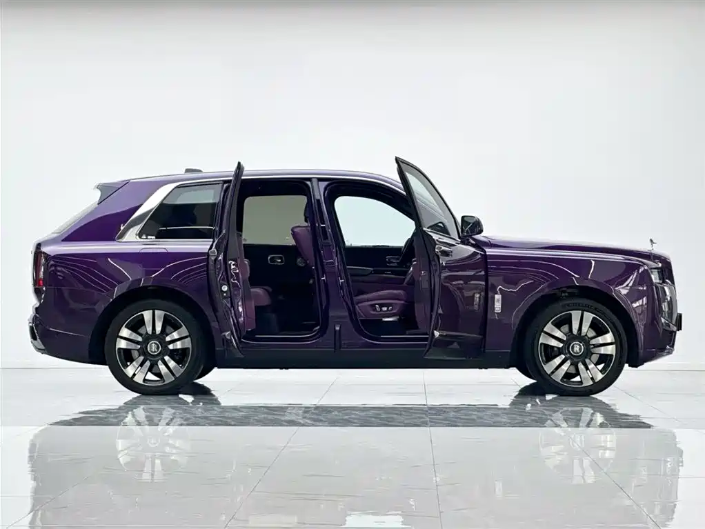 Rolls-Royce Cullinan 2023