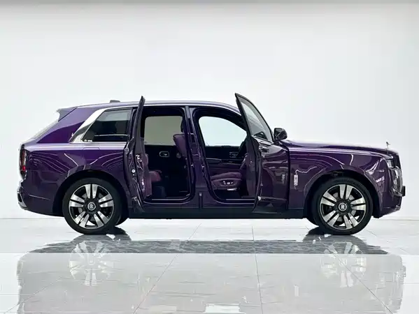 Rolls-Royce Cullinan 2023