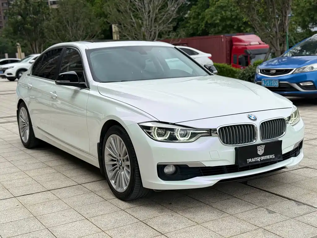 BMW 3 Series 2018 — фото 3