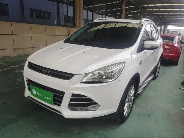 Ford Kuga 2014