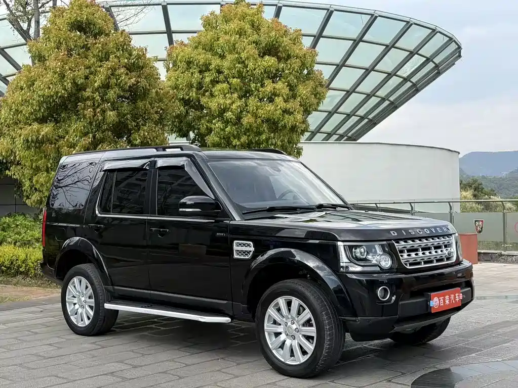 Land Rover Discovery 2015 — фото 3