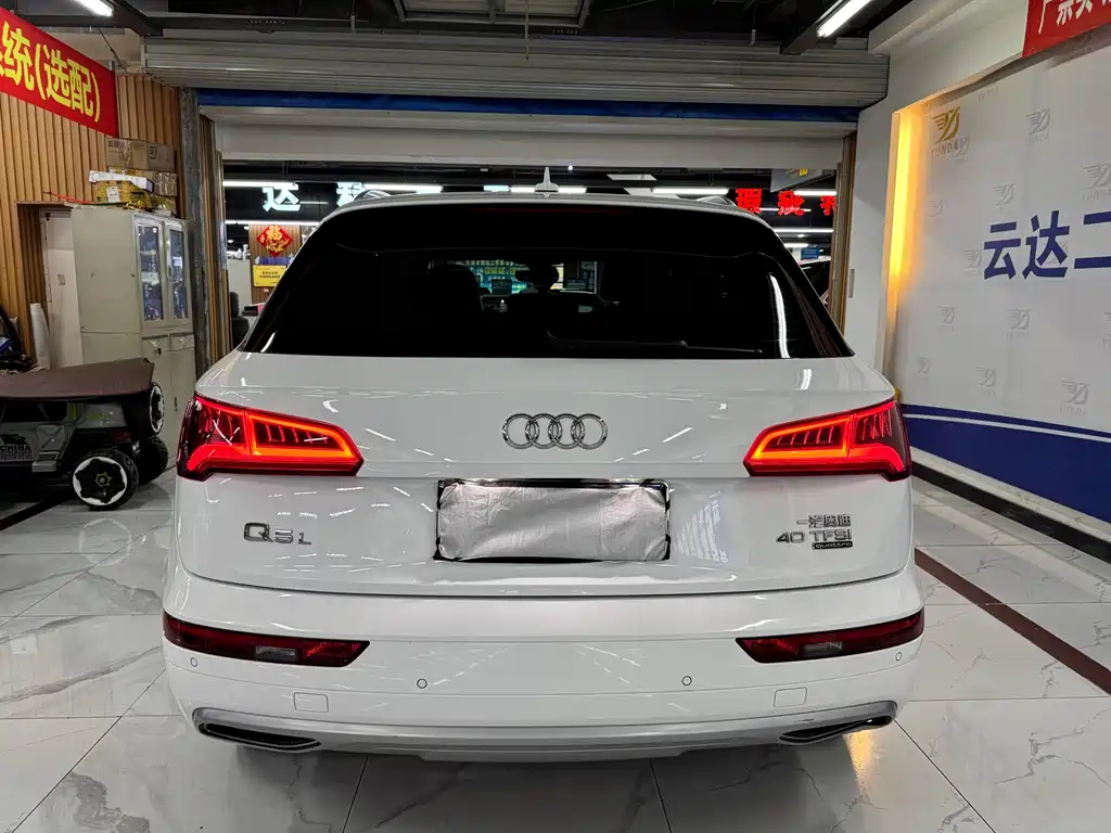 Audi Q5L 2019 — фото 9