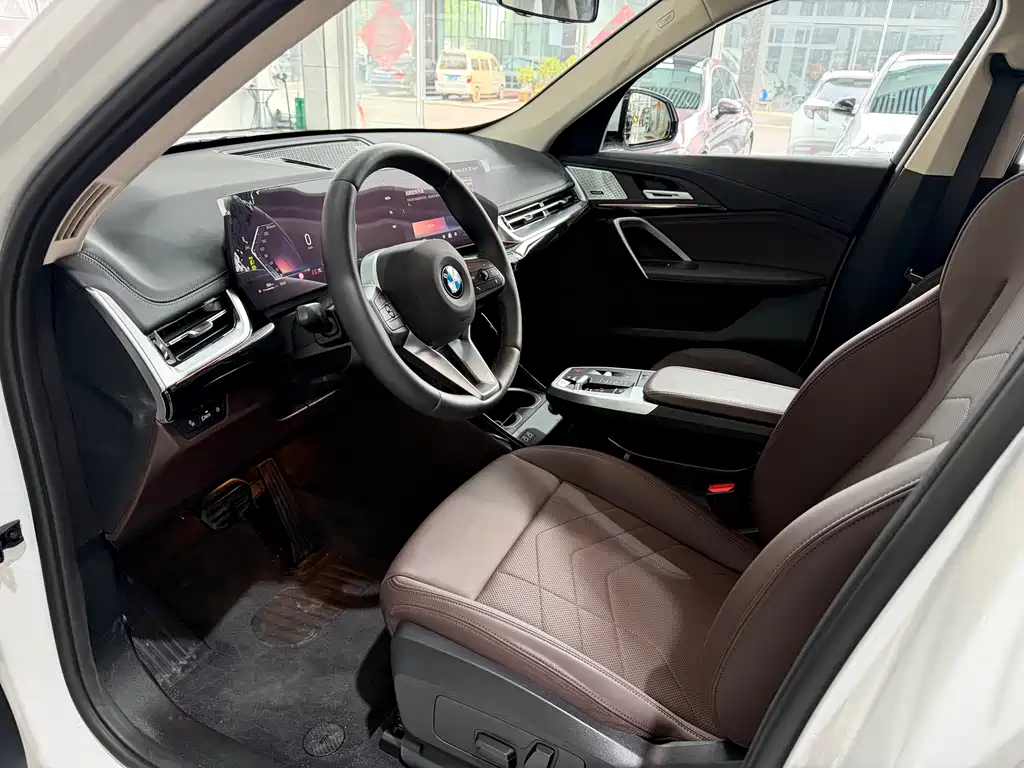 BMW X1 2025