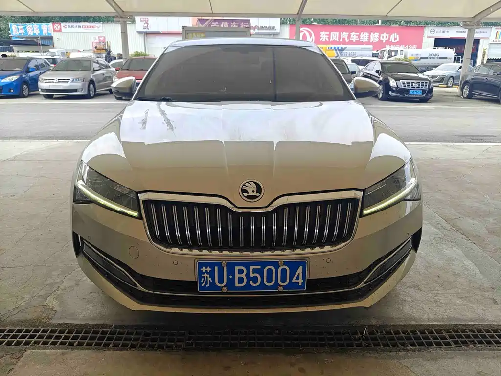Skoda Superb 2021