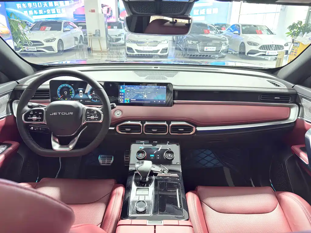Jetour Jietu X70 PLUS 2021 — фото 10