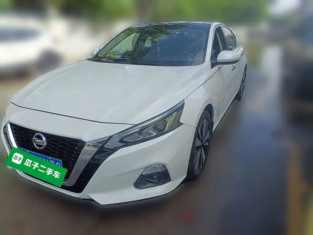 Nissan Teana 2022