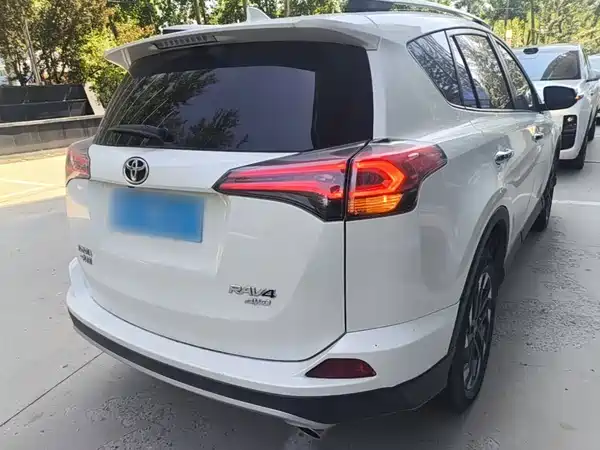 Toyota RAV4 2018
