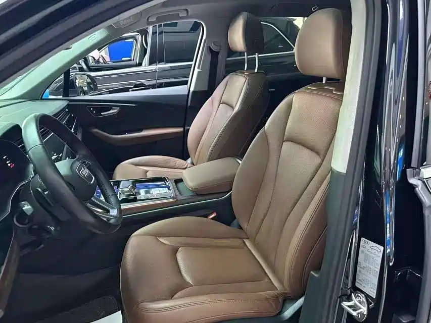 Audi Q7 2021 — фото 11
