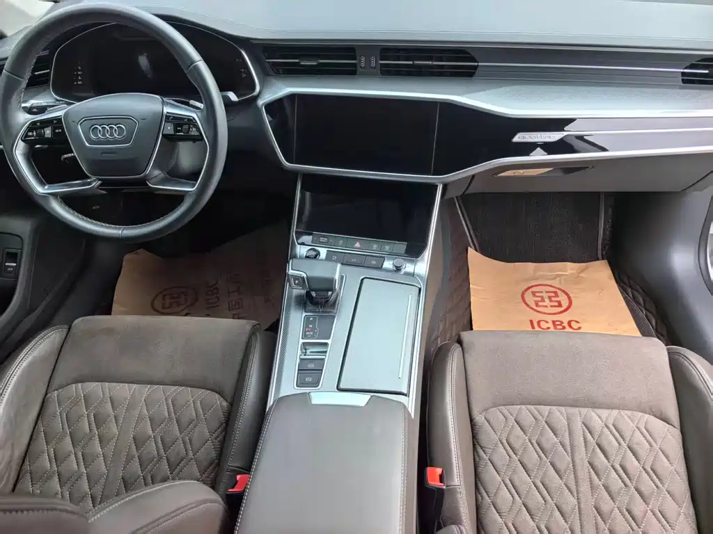 Audi A7L 2023 — фото 10