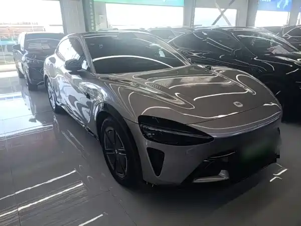 Xiaomi YU7 2025