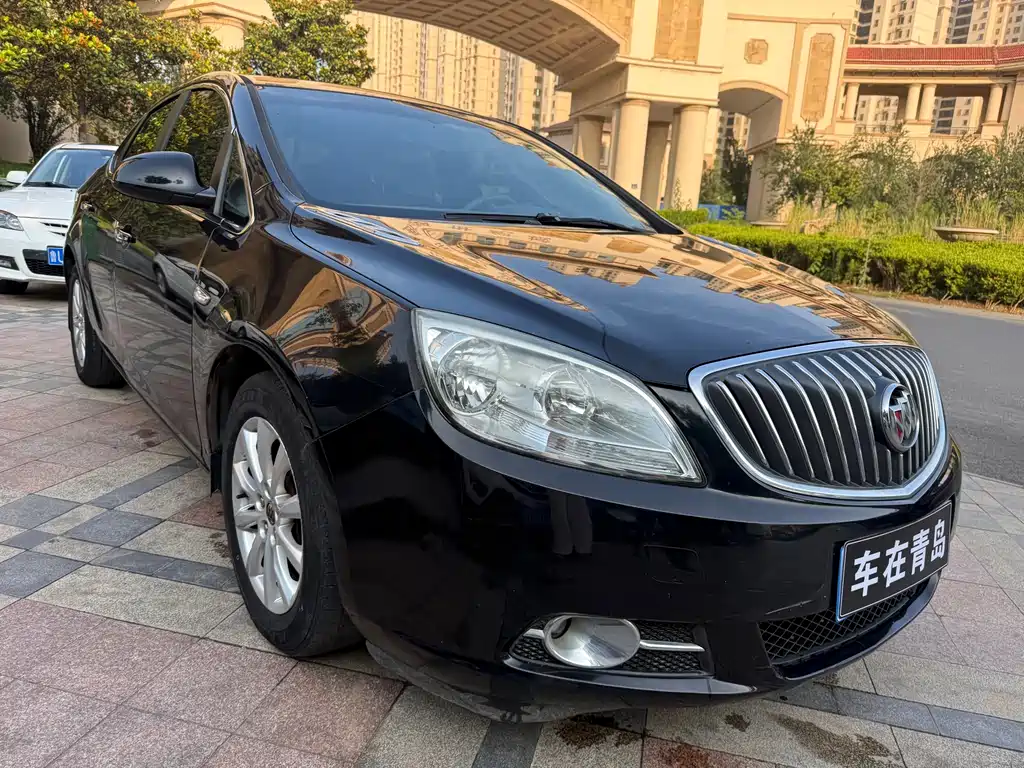 Buick Excelle 2013