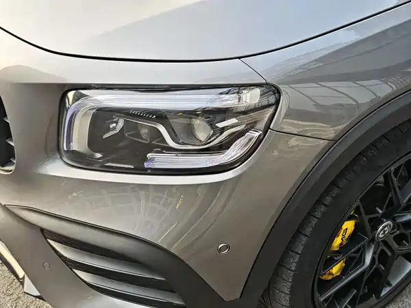 Mercedes-Benz GLB AMG 2021