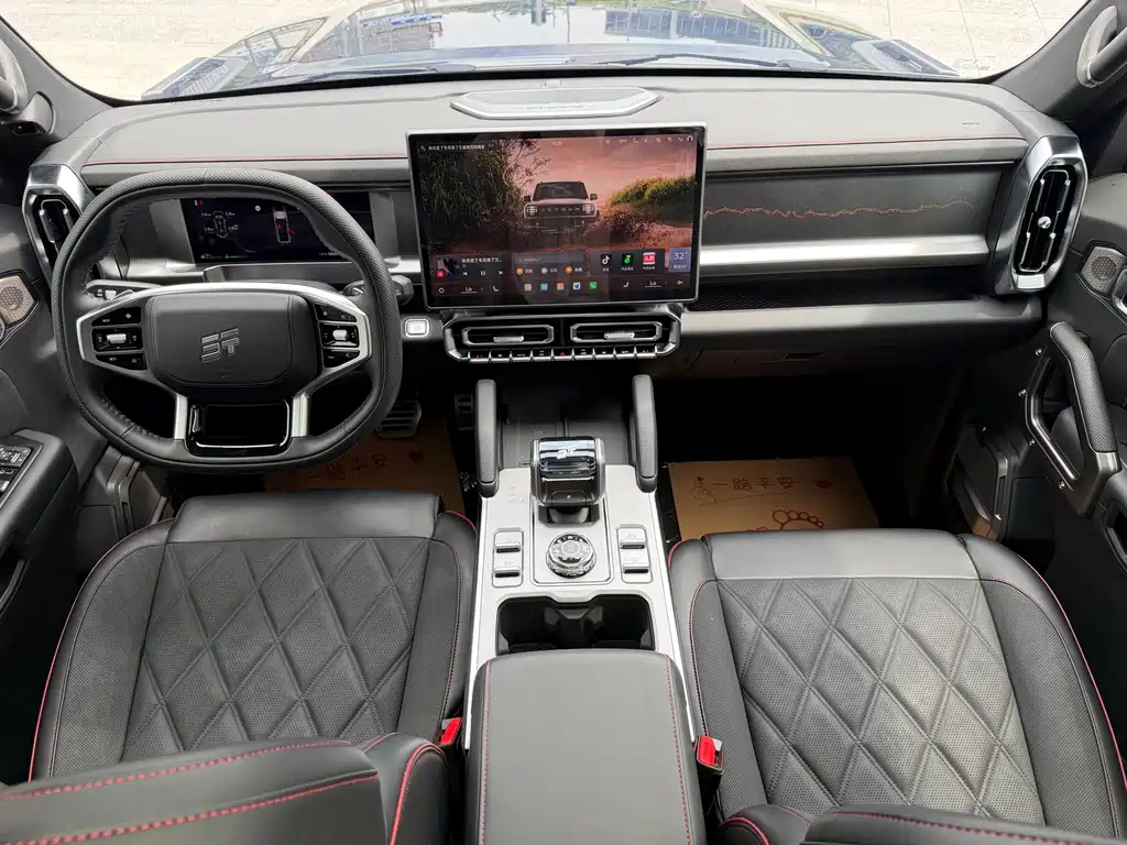 Jetour Traveller 2025