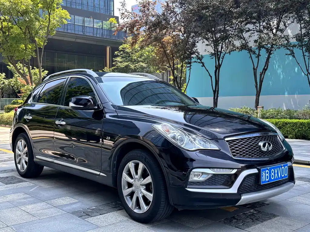 Infiniti QX50 2015 — фото 3