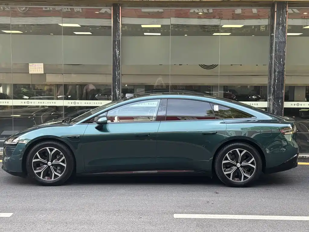 Luxeed Zhijie S7 2025