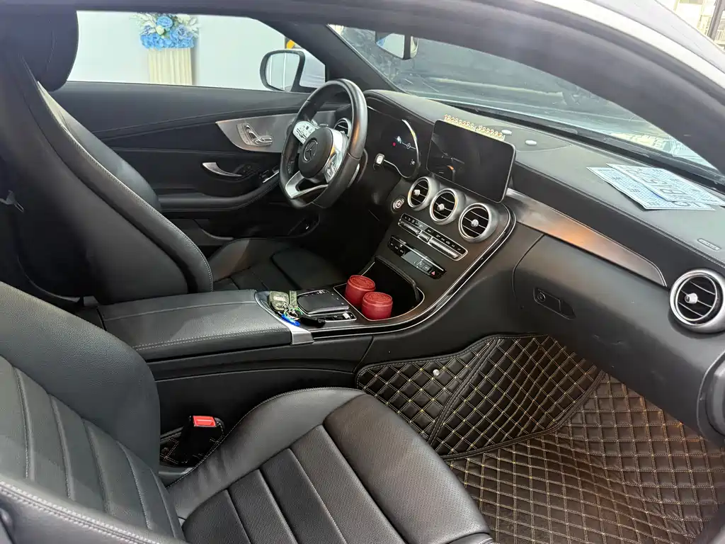 Mercedes-Benz C-Class 2021