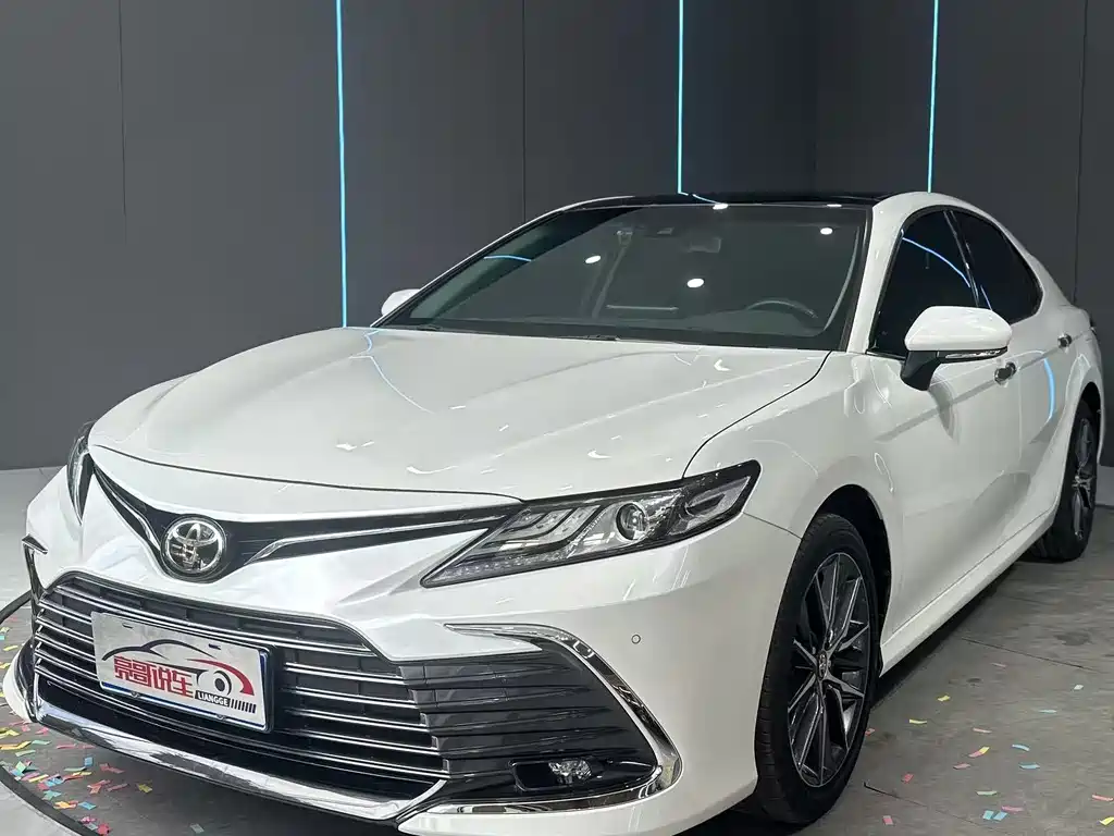 Toyota Camry 2022