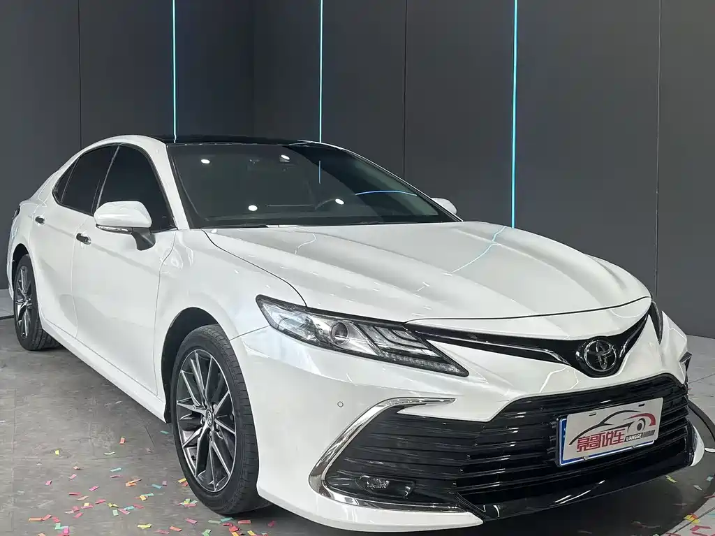 Toyota Camry 2022