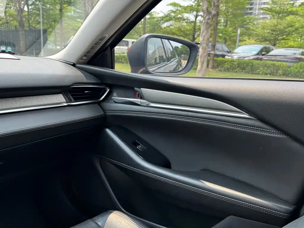 Mazda Atenza 2020