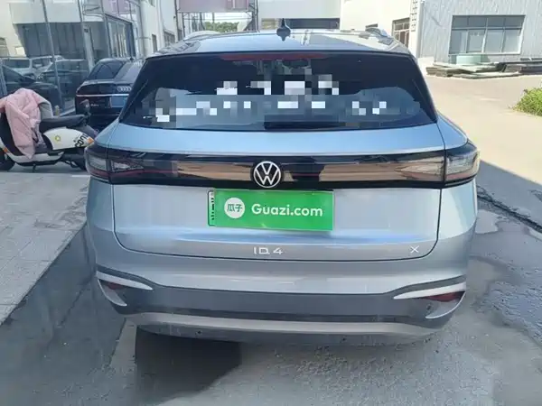 Volkswagen ID.4 X 2024
