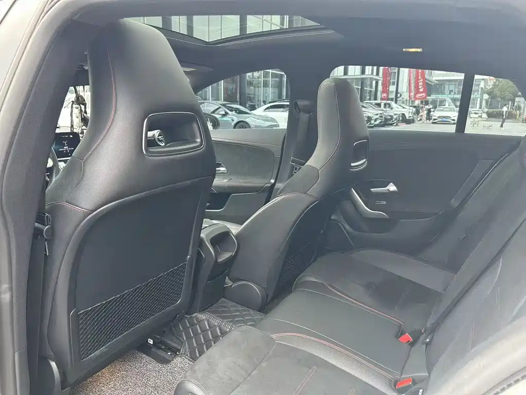 Mercedes-Benz CLA 2020 — фото 12