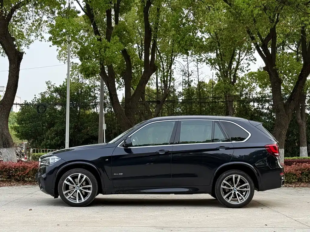 BMW X5 2018 — фото 3