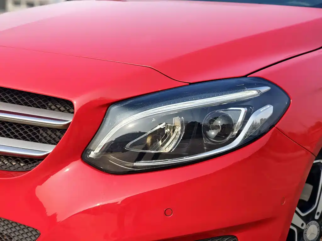 Mercedes-Benz B-Class 2017 — фото 4