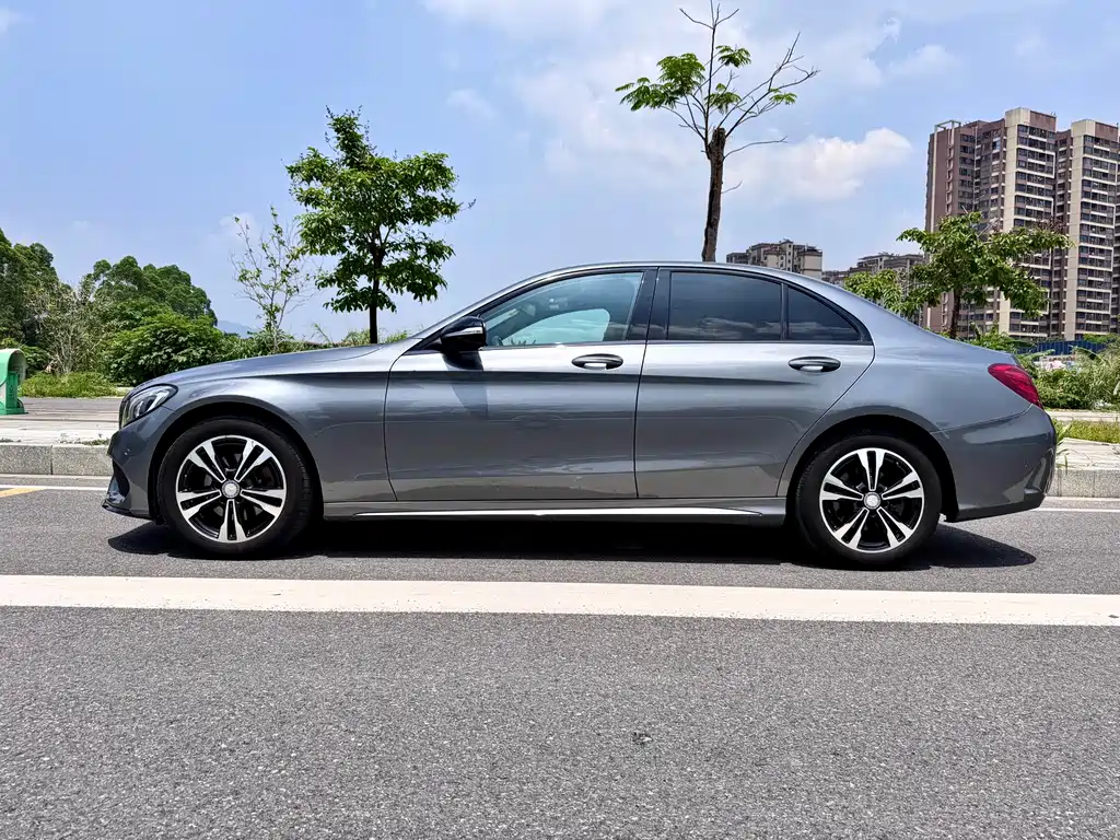 Mercedes-Benz C-Class 2016 — фото 9